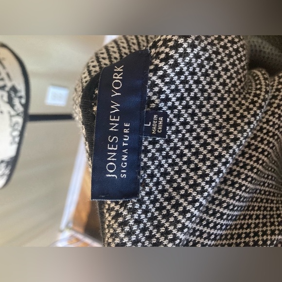 Jones New York button down blazer size L women’s - Picture 9 of 9